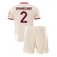 Maglia Calcio Bayern Munich Dayot Upamecano #2 Terza Divisa Bambino 2024-25 Manica Corta (+ pantaloncini)